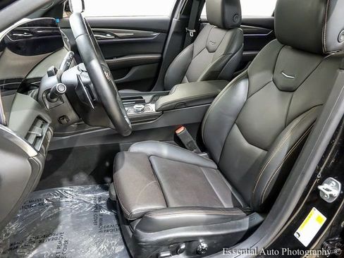 Certified 2025 Cadillac CT5 Sport image 8