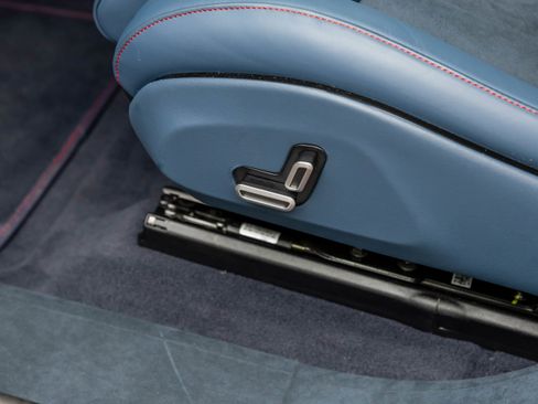 Used 2026 Ferrari Purosangue AWD/4WD image 16