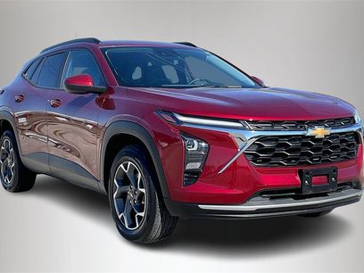 Used 2024 Chevrolet Trax LT w/ Driver Confidence Package