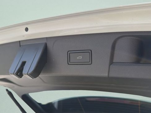 New 2026 Volkswagen Atlas Peak Edition AWD/4WD image 31