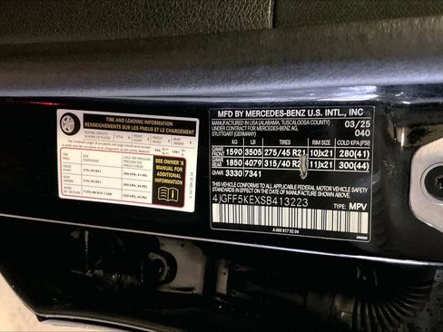 Used 2025 Mercedes-Benz GLS 450 GLS 450 image 32