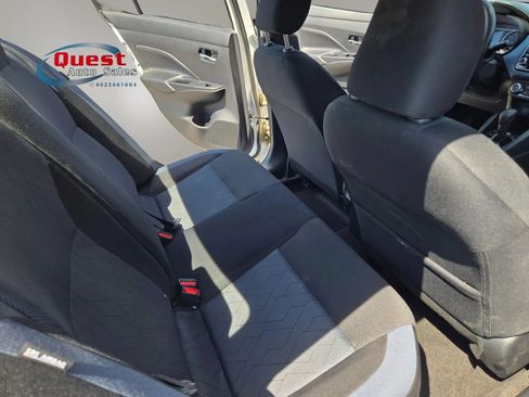 Used 2025 Nissan Versa SV FWD image 36
