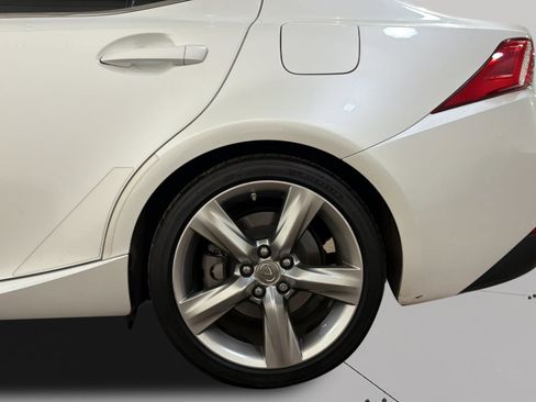 Used 2014 Lexus IS 350 w/ Luxury Package w/Brown Wood RWD image 18