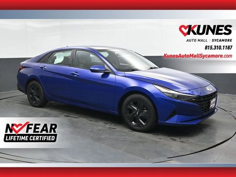 Used 2023 Hyundai Elantra Blue FWD image 1