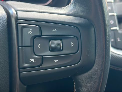 Used 2021 GMC Yukon AT4 w/ AT4 Premium Package AWD/4WD image 22