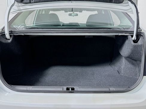 Used 2023 Subaru Impreza 2.0i image 16