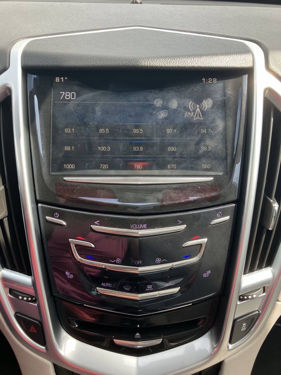 Used 2016 Cadillac SRX Luxury w/ Driver Awareness Package AWD/4WD image 13