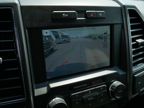 Used 2018 Ford F150 XLT w/ Equipment Group 302A Luxury AWD/4WD image 34