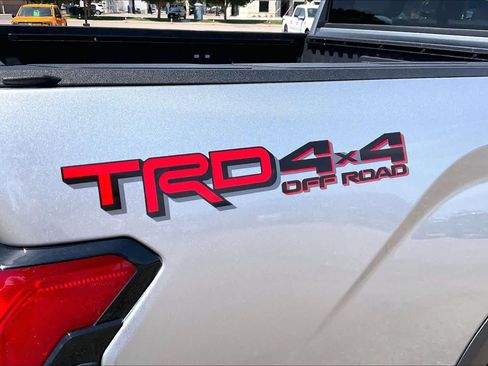 Used 2025 Toyota Tundra SR5 w/ TRD Off-Road Premium Package AWD/4WD image 29