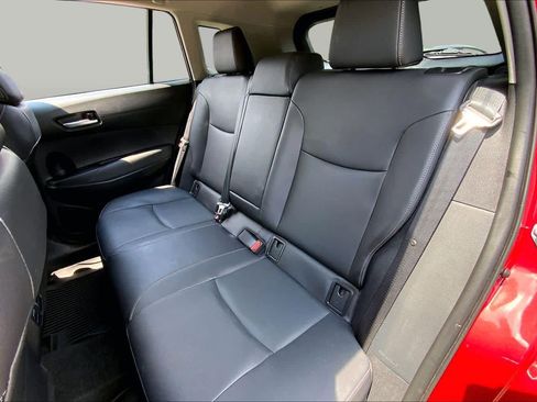 Used 2023 Toyota Corolla Cross XLE w/ Convenience Package FWD image 21