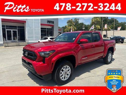 Certified 2025 Toyota Tacoma SR5 AWD/4WD image 1