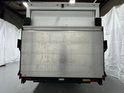 Used 2024 Ford E-350 and Econoline 350 Super Duty image 6