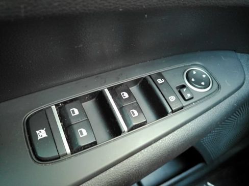 Used 2023 Kia Forte LXS FWD image 30