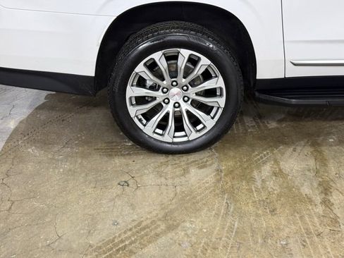 Used 2024 GMC Yukon XL Denali w/ Max Trailering Package image 6