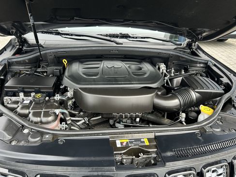 Used 2021 Jeep Grand Cherokee Laredo X image 27