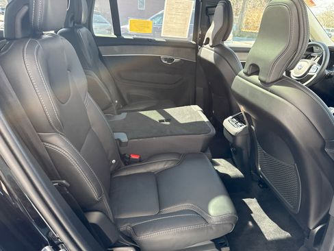 Used 2026 Volvo XC90 B6 Ultra w/ Protection Package Premier AWD/4WD image 32