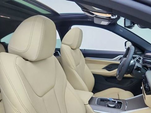 Used 2025 BMW i4 eDrive40 w/ Premium Package RWD image 21