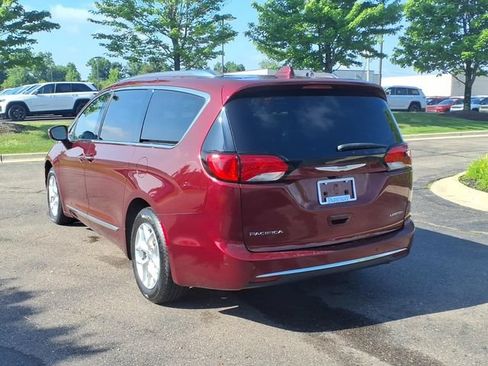 Certified 2020 Chrysler Pacifica Limited FWD image 6