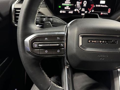 Certified 2026 GMC Acadia Denali w/ Super Cruise Package AWD/4WD image 20