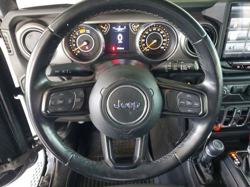 Used 2020 Jeep Wrangler Unlimited Sport S AWD/4WD image 24