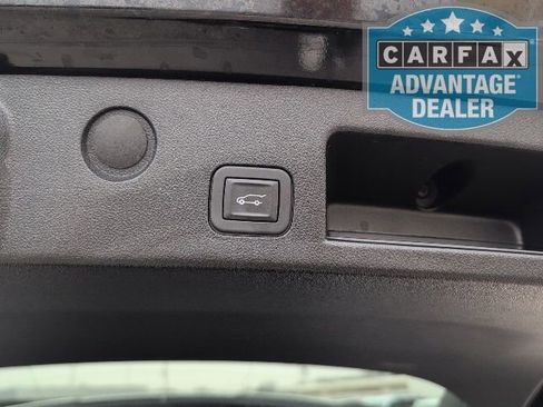 Certified 2025 Chevrolet Equinox ACTIV w/ Safety and Technology Package image 12