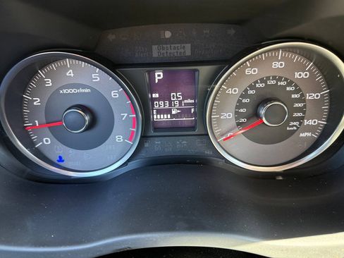 Used 2015 Subaru Forester 2.5i Limited AWD/4WD image 12