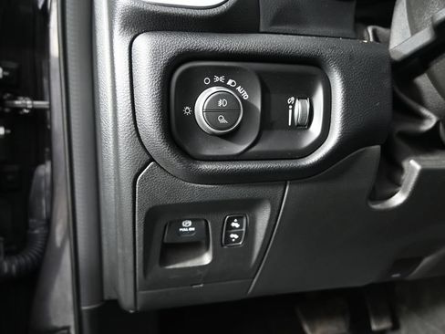 Used 2021 RAM 1500 Big Horn AWD/4WD image 23