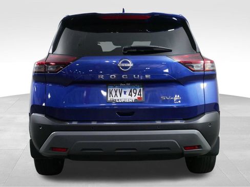 Used 2023 Nissan Rogue SV AWD/4WD image 9
