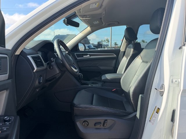 Certified 2022 Volkswagen Atlas SE FWD image 10