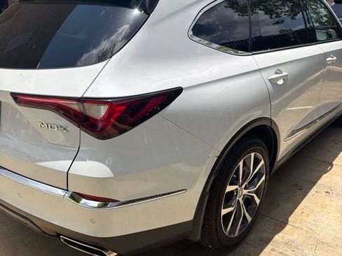 Used 2023 Acura MDX FWD w/ Technology Package image 9