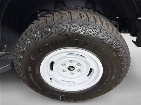 Used 2024 Ford Bronco Heritage Edition AWD/4WD image 20