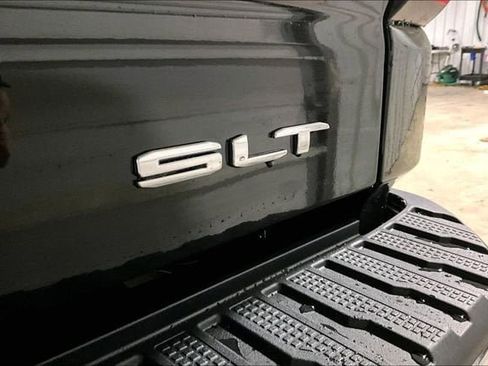 New 2026 GMC Sierra 1500 SLT w/ SLT Premium Package AWD/4WD image 7