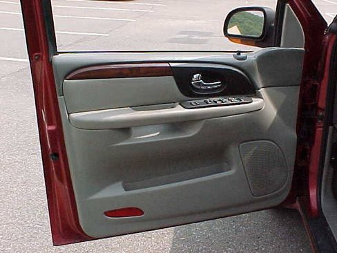 Used 2002 GMC Envoy SLT AWD/4WD image 53