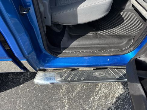 Used 2012 Ford F150 XLT w/ XLT Chrome Pkg image 8