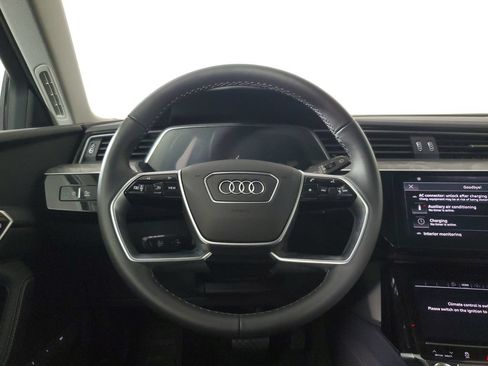 Used 2024 Audi Q8 e-tron Premium Plus w/ Premium Plus Package AWD/4WD image 15