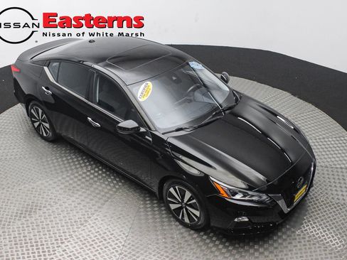 Used 2021 Nissan Altima 2.5 SV w/ SV Premium Package image 6