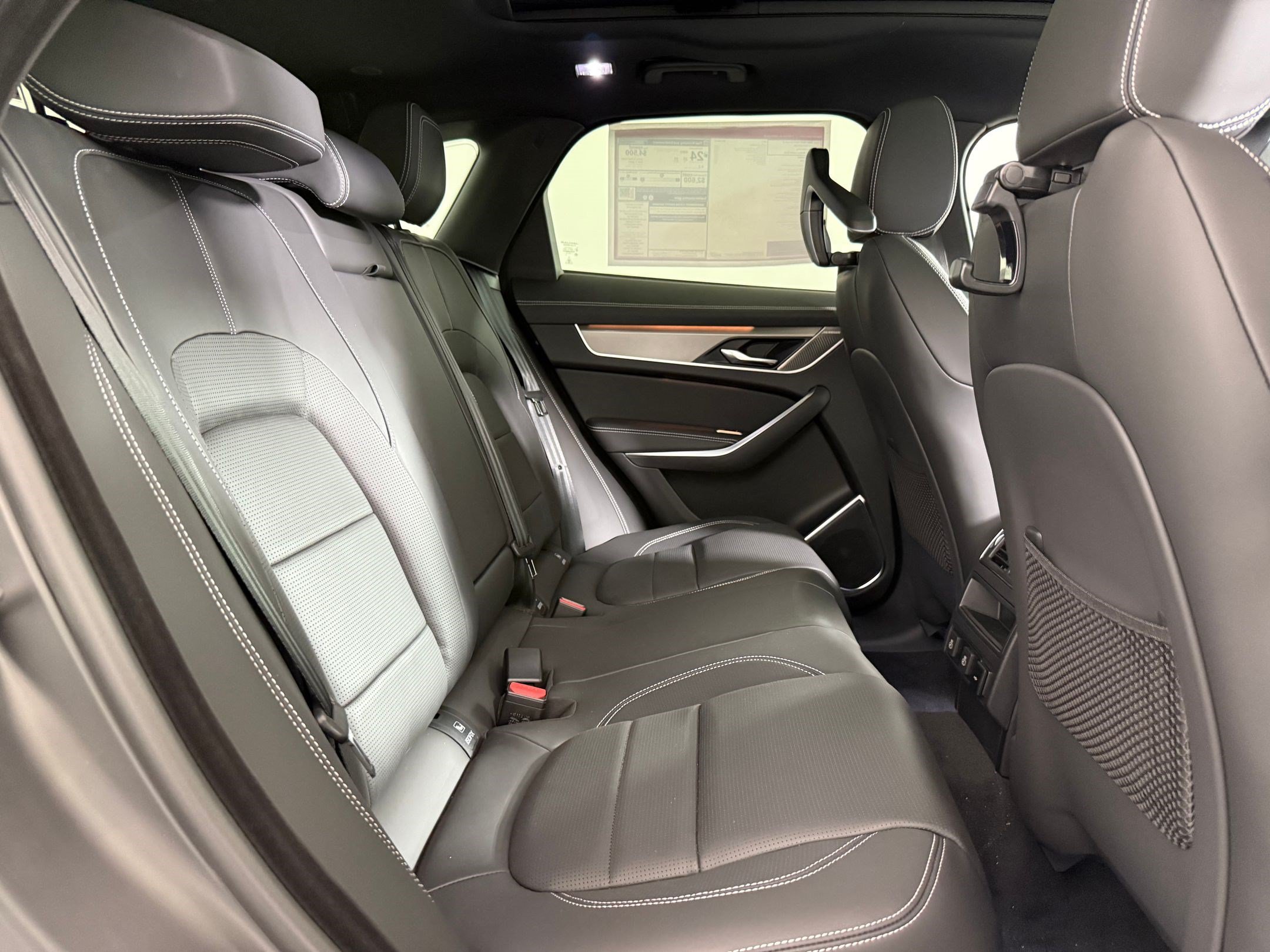 New 2026 Jaguar F-PACE R-Dynamic S AWD/4WD image 28