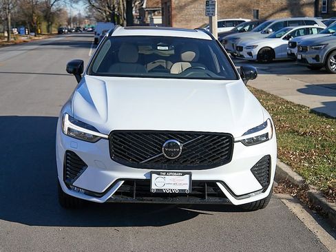 New 2026 Volvo XC60 B5 Plus w/ Protection Package Premier image 4
