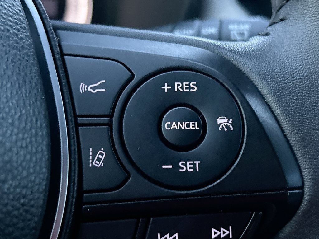 Used 2024 Toyota RAV4 Limited w/ Advanced Technology Package FWD image 19