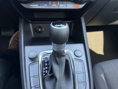 Used 2023 Hyundai Kona SEL FWD image 22