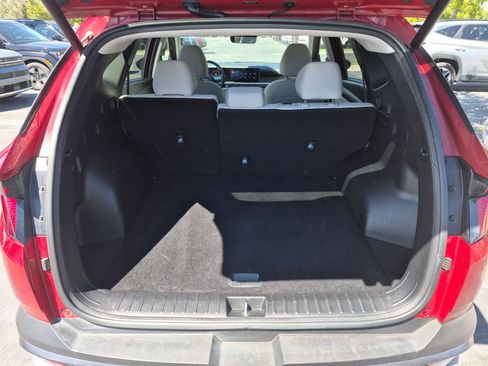 Used 2025 Hyundai Tucson SEL AWD/4WD image 30
