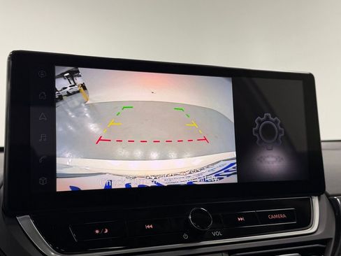 Used 2024 Nissan Altima 2.5 SR w/ SR Premium Package image 19