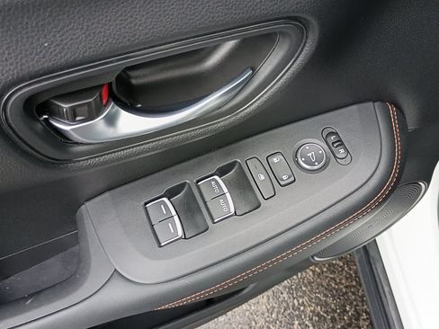 Used 2024 Honda HR-V Sport image 17