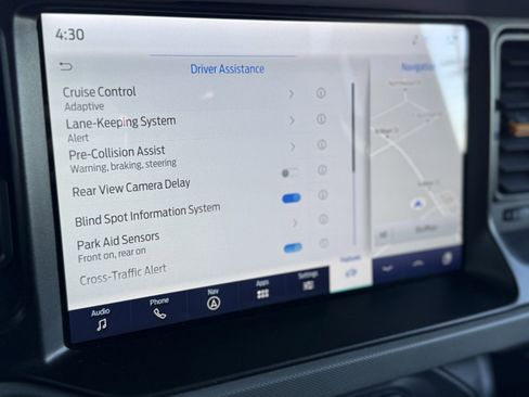 Used 2022 Ford Bronco Badlands image 32