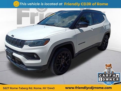 Used 2023 Jeep Compass Latitude w/ Sun and Sound Group AWD/4WD image 1