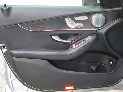 Used 2021 Mercedes-Benz C 300 4MATIC Sedan w/ Premium Package image 17