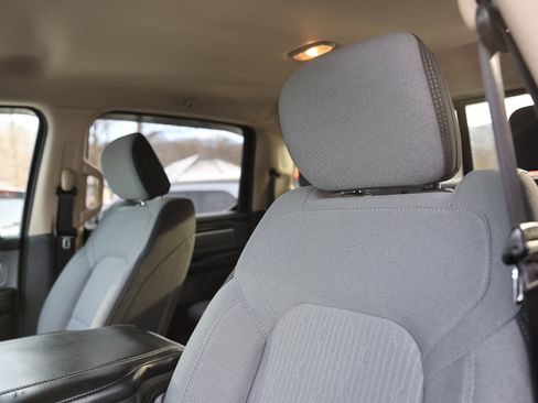 Used 2019 RAM 1500 Big Horn image 21