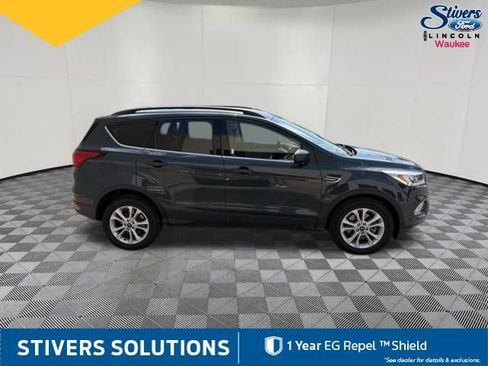 Used 2019 Ford Escape SEL AWD/4WD image 5