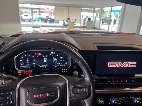 Certified 2022 GMC Sierra 1500 Elevation AWD/4WD image 10