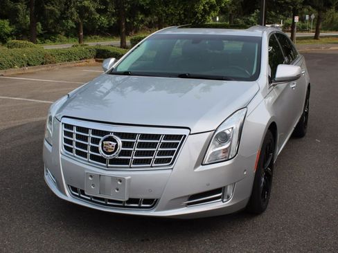Used 2014 Cadillac XTS Luxury image 1